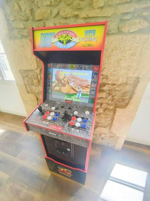 L'Arcadia 4 Lits Climatise Jeu D'Arcade Centre Historique Nimes Apartment Exterior photo